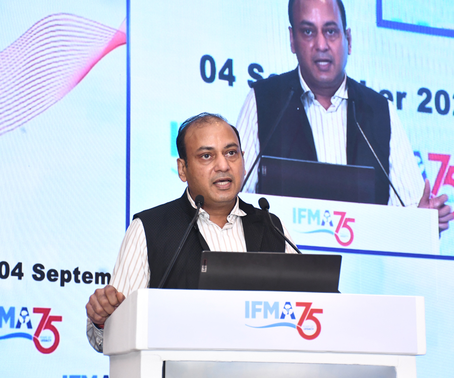 Mr. Abhishek Sharma, guest of Honour addressing the gathering