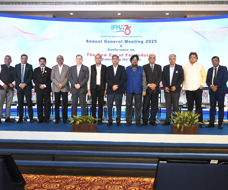 Past Chairmen and Esteemed dignitaries together