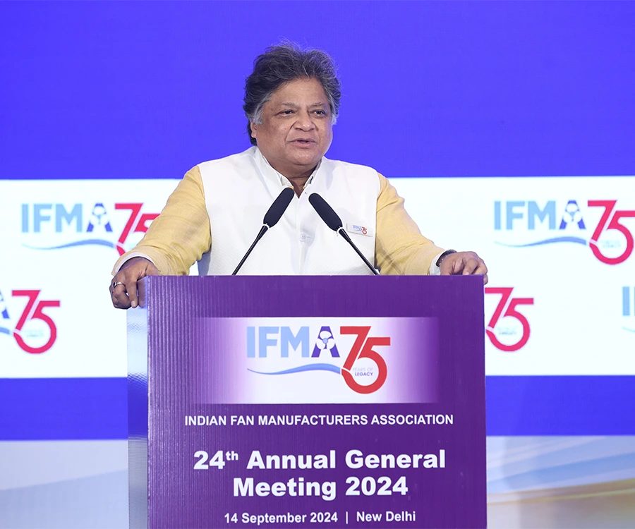 Incoming Chairman Pradyumna Poddar addressing